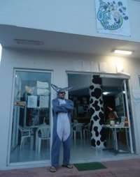 Oh! La Vache - It's a MOOVELOUS Job!