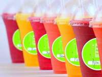Who Wants a Refreshing Fruit Oxgyen Smoothie?
