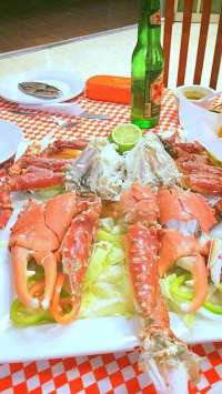 Now This is How La Conchita Del Caribe Does Crab!