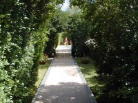 Villa Blanca Garden