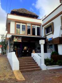 Welcome to Chillin' Bistro & Lounge Cozumel